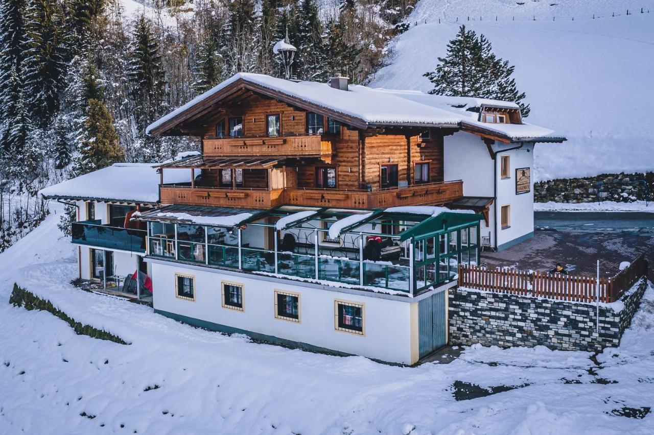 Panorama Hotel Guggenbichl - Inkl Sommerkarte, Einmaliger Eintritt Ins Tauern Spa & Bester Ausblick Ueber 카프룬 외부 사진