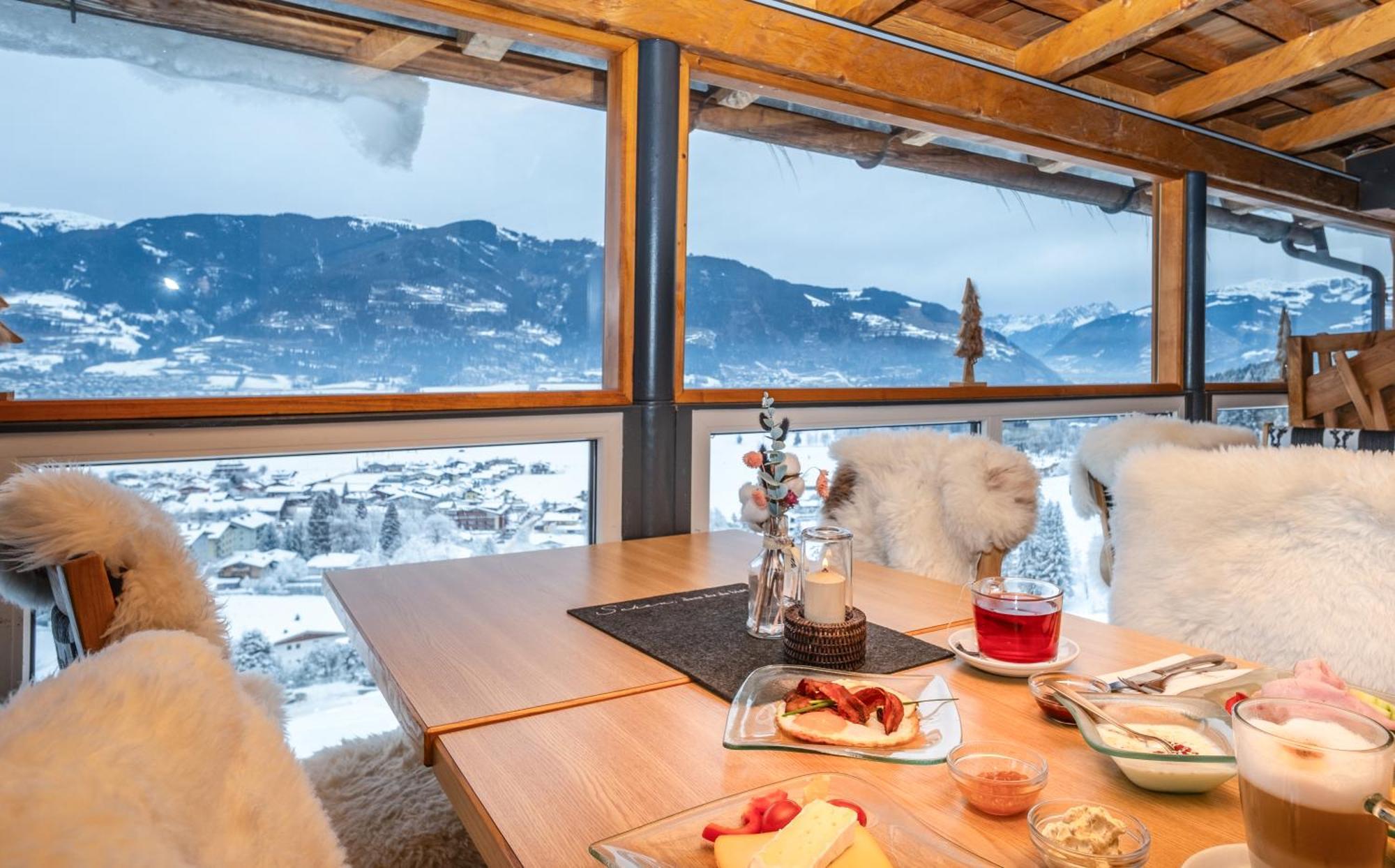 Panorama Hotel Guggenbichl - Inkl Sommerkarte, Einmaliger Eintritt Ins Tauern Spa & Bester Ausblick Ueber 카프룬 외부 사진