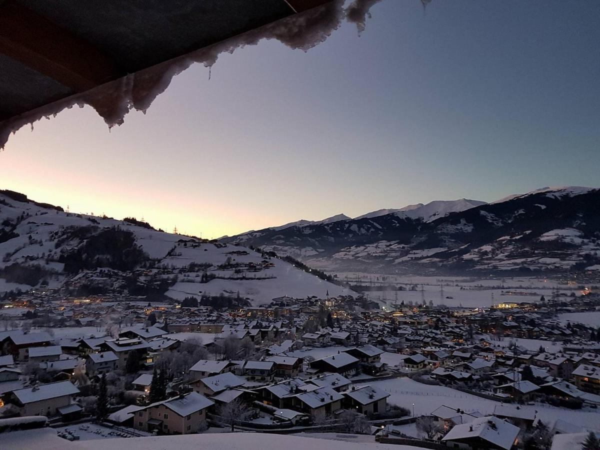 Panorama Hotel Guggenbichl - Inkl Sommerkarte, Einmaliger Eintritt Ins Tauern Spa & Bester Ausblick Ueber 카프룬 외부 사진