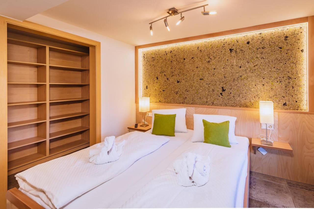Panorama Hotel Guggenbichl - Inkl Sommerkarte, Einmaliger Eintritt Ins Tauern Spa & Bester Ausblick Ueber 카프룬 외부 사진