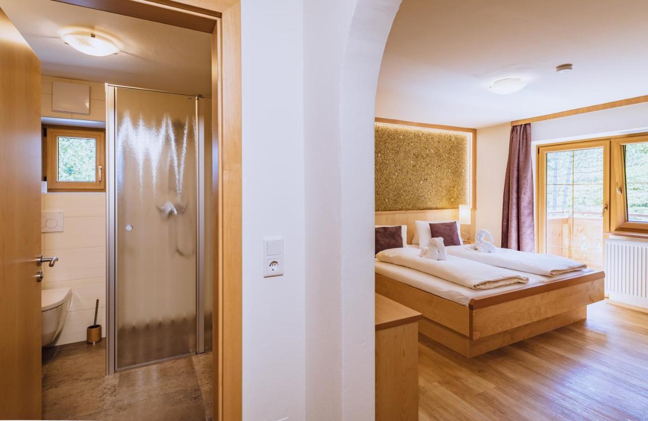 Panorama Hotel Guggenbichl - Inkl Sommerkarte, Einmaliger Eintritt Ins Tauern Spa & Bester Ausblick Ueber 카프룬 외부 사진